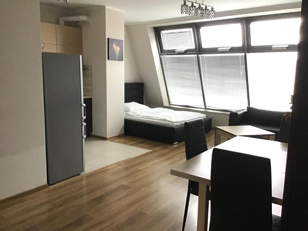 Mlynowa - Apartamenty Centrum New Белосток Экстерьер фото