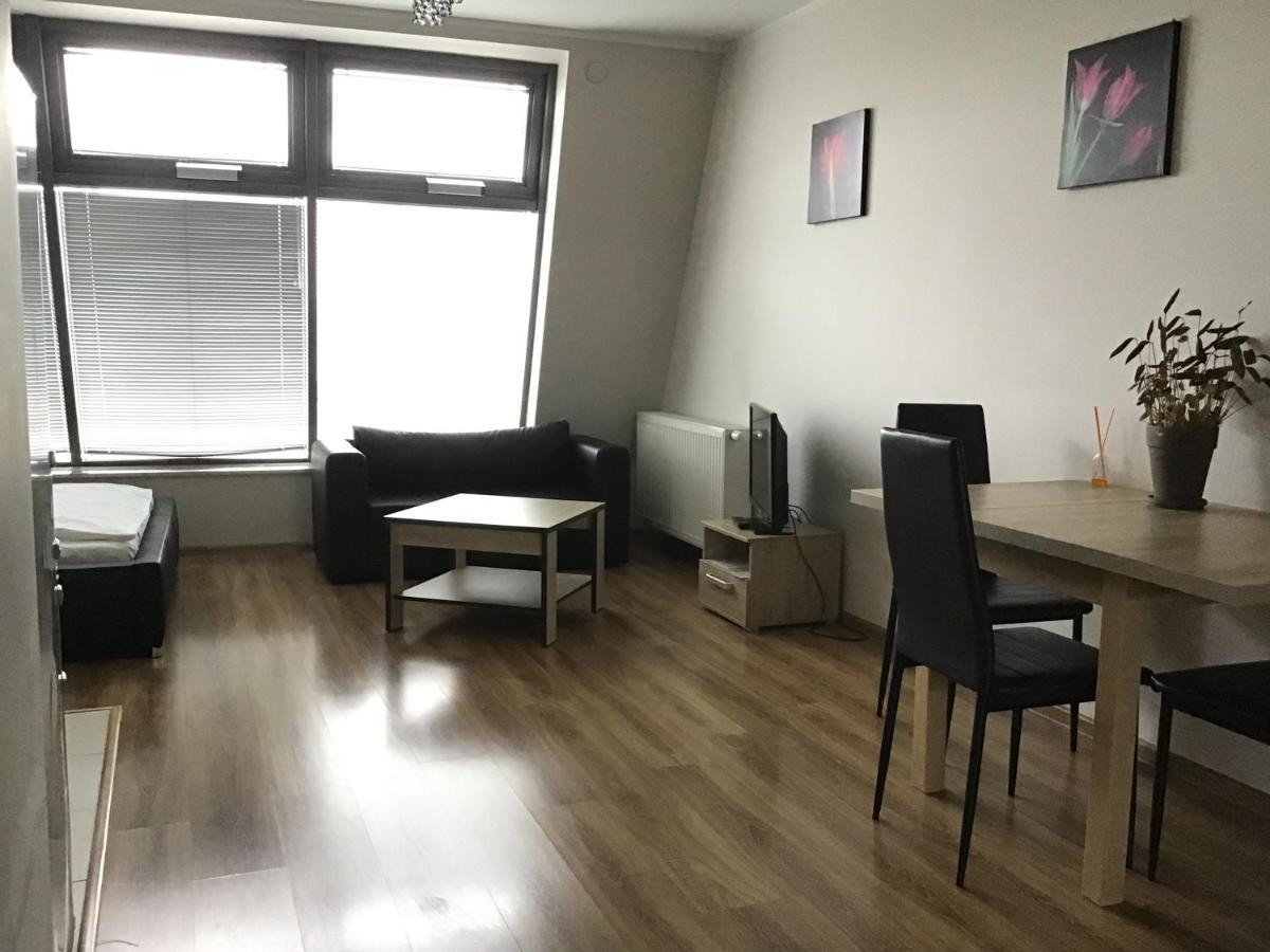 Mlynowa - Apartamenty Centrum New Белосток Экстерьер фото